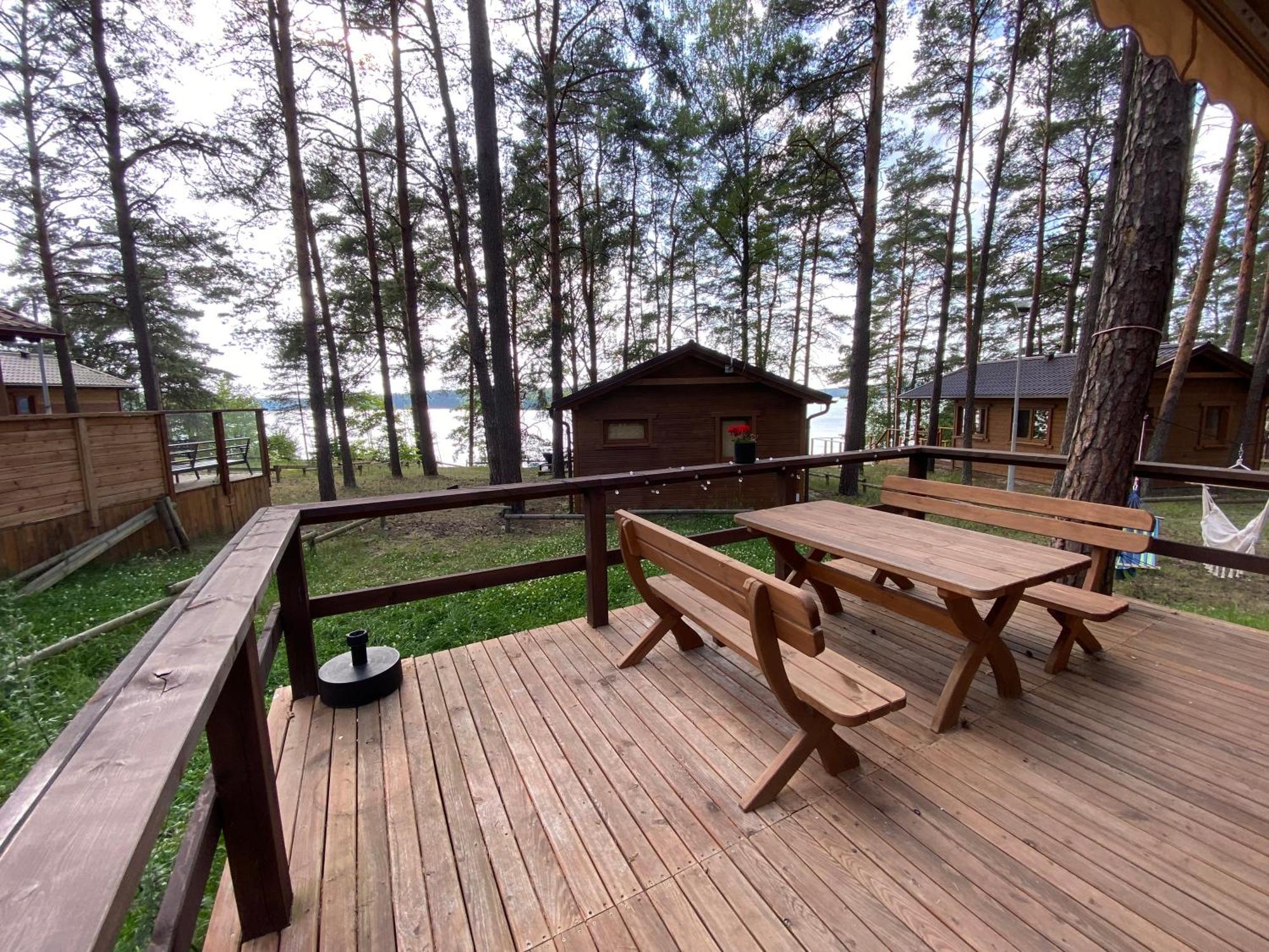 Domek Z Widokiem Jeziora Borsk Exterior foto